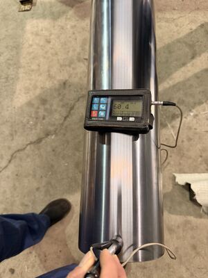 Comprar Haste de pistão cromada endurecida por indução CK45 com dureza HRC 55-63 e rugosidade superficial Ra 0.2-0.4 para cilindros hidráulicos Fabricação em linha